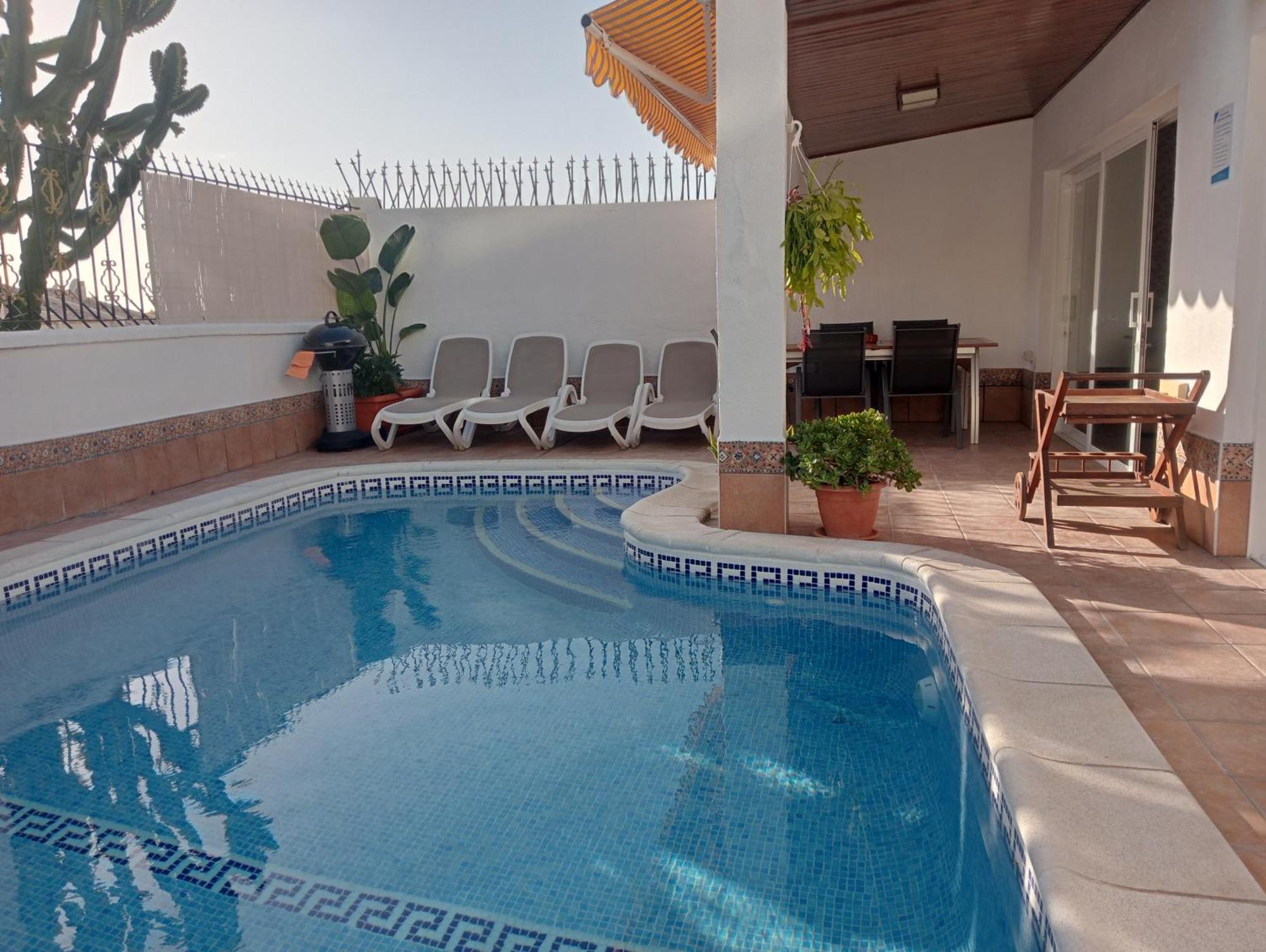 Beautiful Holiday Villa With Heated Private Pool, Los Cristianos Los Cristianos  Εξωτερικό φωτογραφία